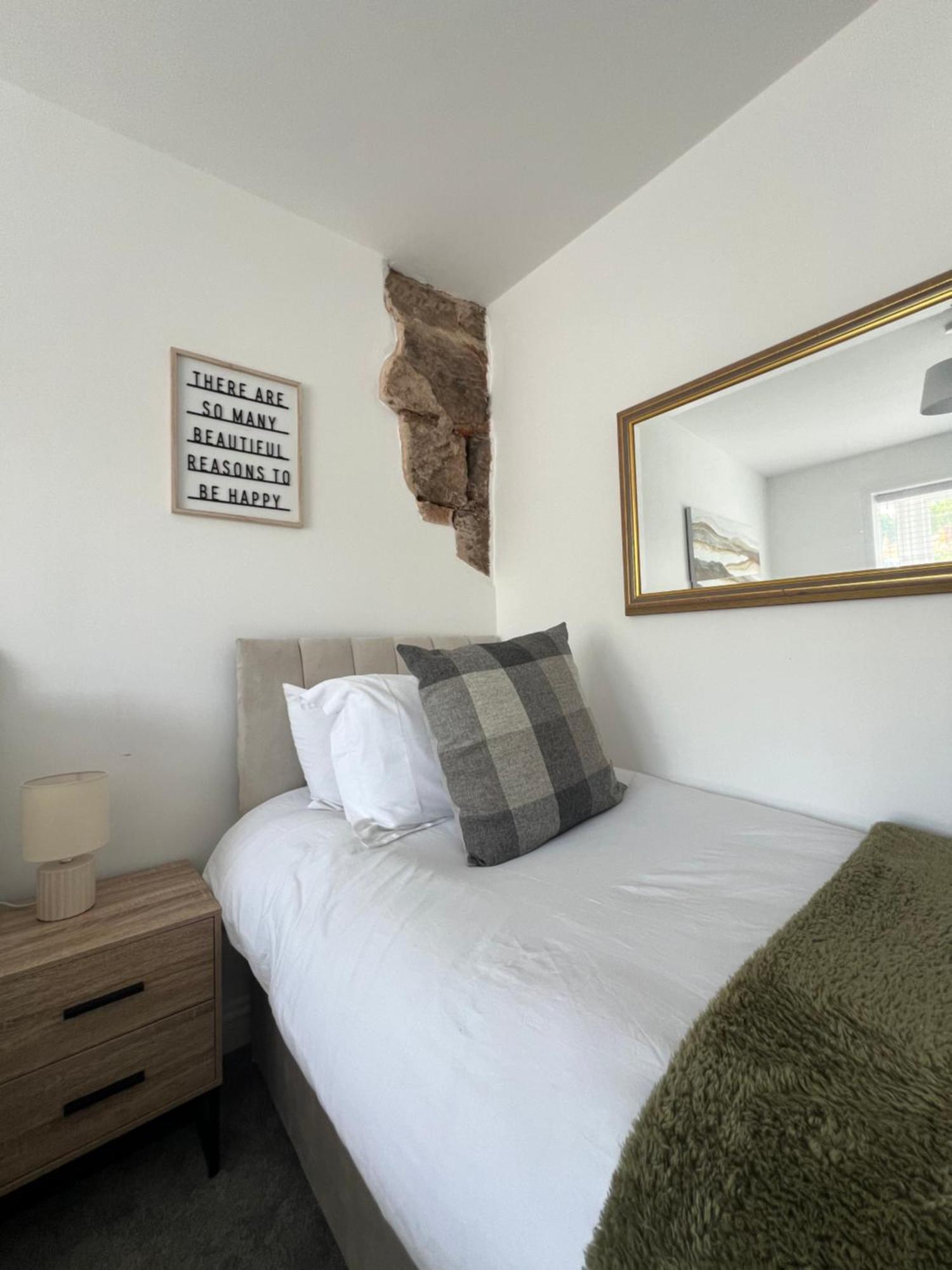 Luxury 2-bed Warwickshire Gem * Warwick (Warwickshire)